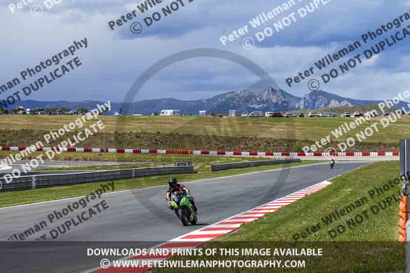 cadwell no limits trackday;cadwell park;cadwell park photographs;cadwell trackday photographs;enduro digital images;event digital images;eventdigitalimages;navarra;no limits trackdays;peter wileman photography;racing digital images;trackday digital images;trackday photos